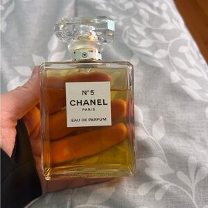 CHANEL No. 5 Eau de Parfum - Elegant Gold